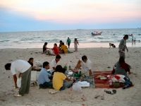 Thung Wua Laen Beach - Attractions